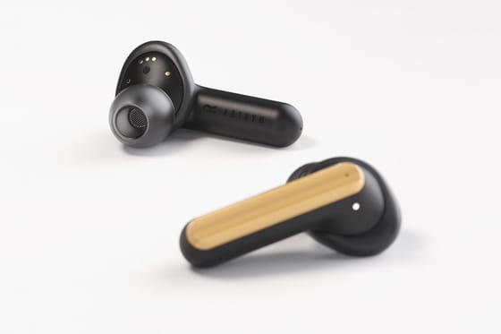 House of Marley: ANC earbuds in bamboo and recycled materials. Design and engineering.